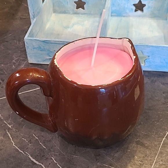 Handcrafted Candle in Owl Coffee Cup - Picture 4 of 6